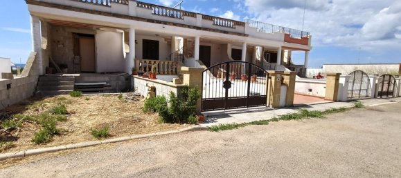 3-salle Duplex à Salve, Italy No. 285603 2