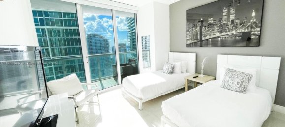 2 chambres propriété commerciale à vendre à Miami, Miami-Dade, Florida, USA № 614864 12