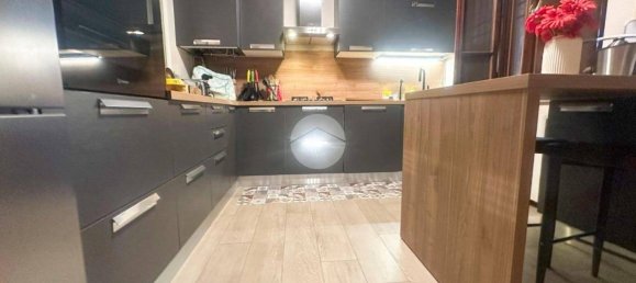 3 bedrooms House in Manerbio, Italy No. 299096 5