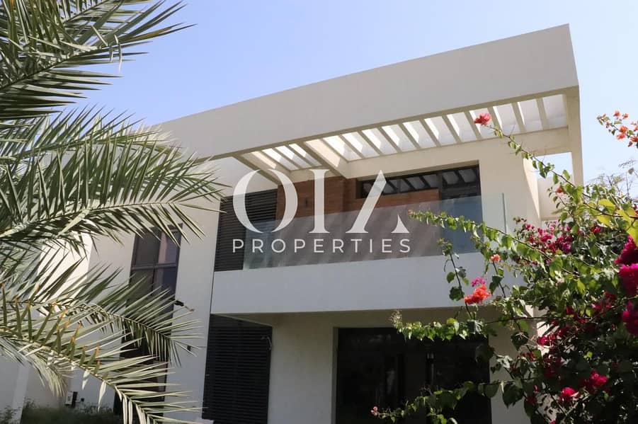 5 bedrooms Villa in Yas Island, UAE No. 23669