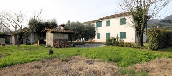 7 bedrooms House in Capannori, Italy No. 59551 7