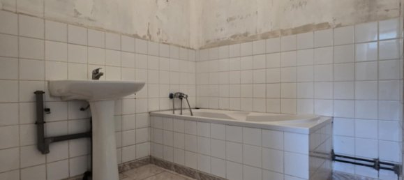 2 Schlafzimmer Haus in Marles-les-Mines, France, Nr. 349116 6