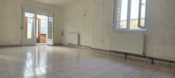 2 Schlafzimmer Haus in Marles-les-Mines, France, Nr. 349116 4