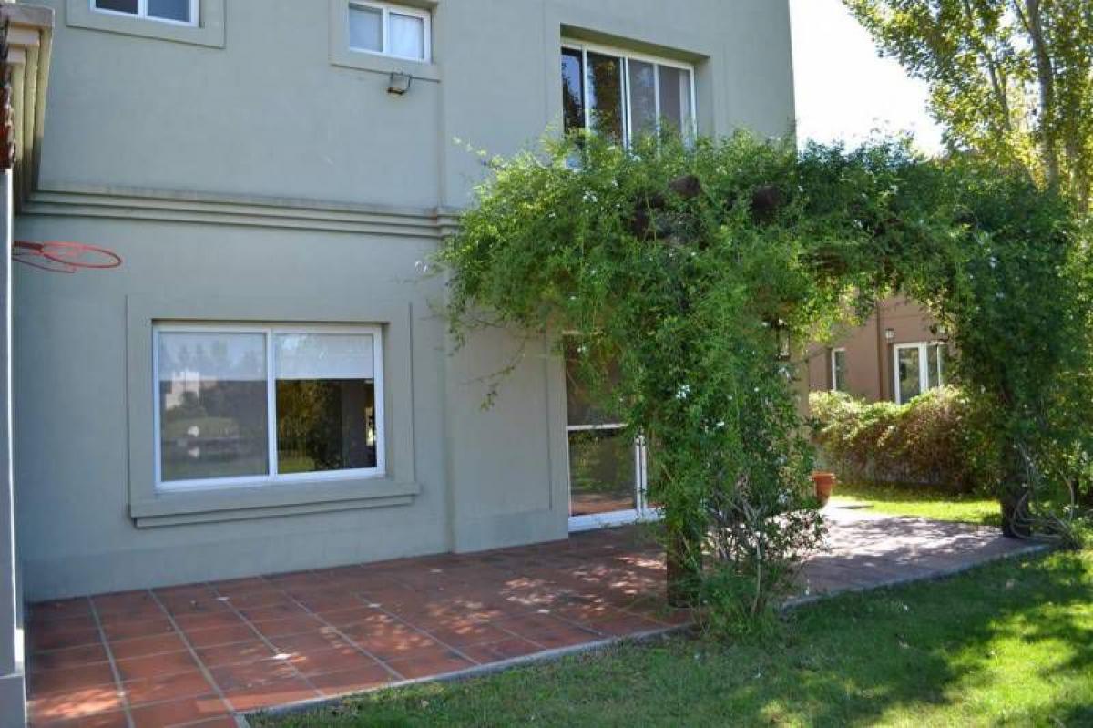 3 غرف نوم منزل في Tigre, Argentina رقم 96280