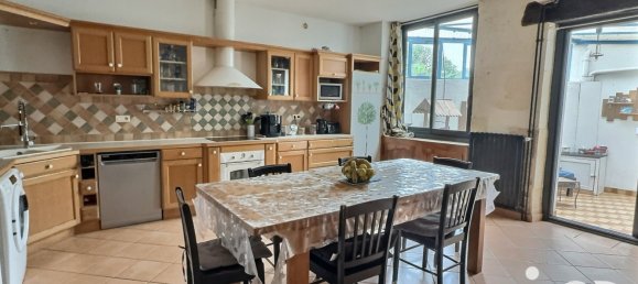 6 bedrooms House in Saint-Jean-d'Angely, France No. 98472 22