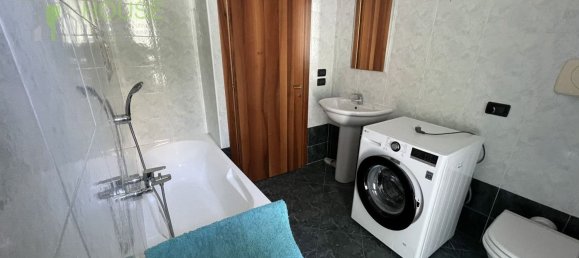 4 rooms Apartment in Schio, Italy No. 258081 11