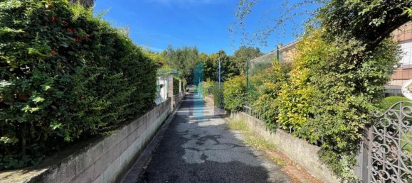 Casa de 4 dormitorios en Brescia, Italy No. 381885 23