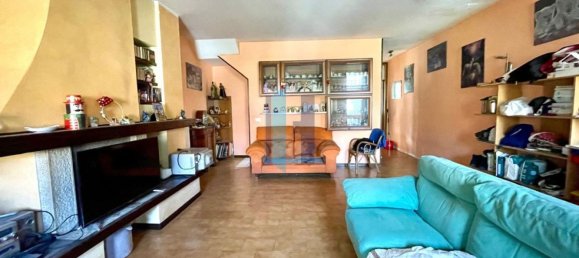 Casa de 4 dormitorios en Brescia, Italy No. 381885 5