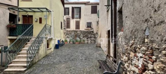 5 غرف نوم فيلا في Giuliano di Roma, Italy رقم 157120 10