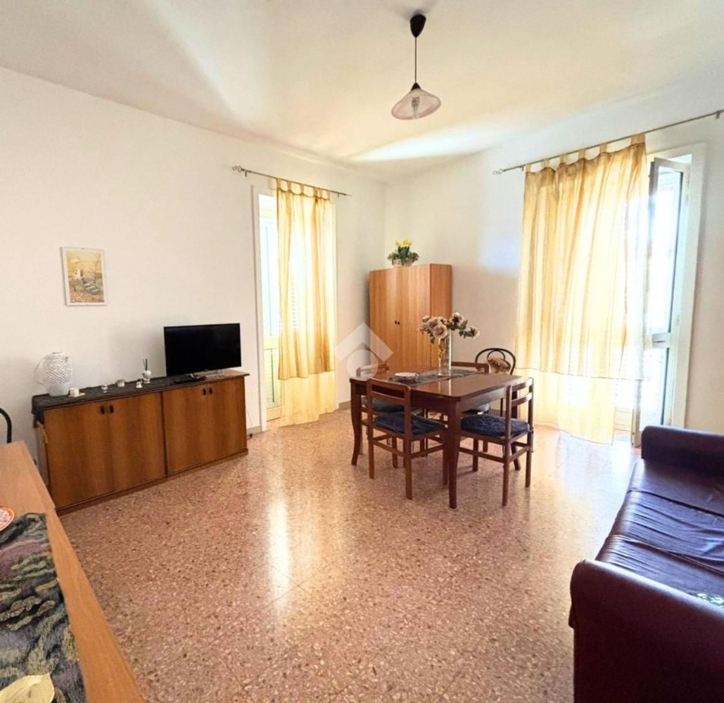 Apartamento de 3 habitaciónes en Lecce, Italy No. 217134