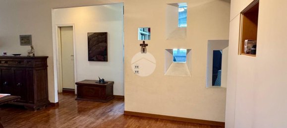 5 rooms Apartment in Buccinasco, Italy No. 13706 4