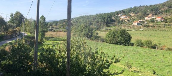 3 bedrooms House in Vela, Portugal No. 25609 7