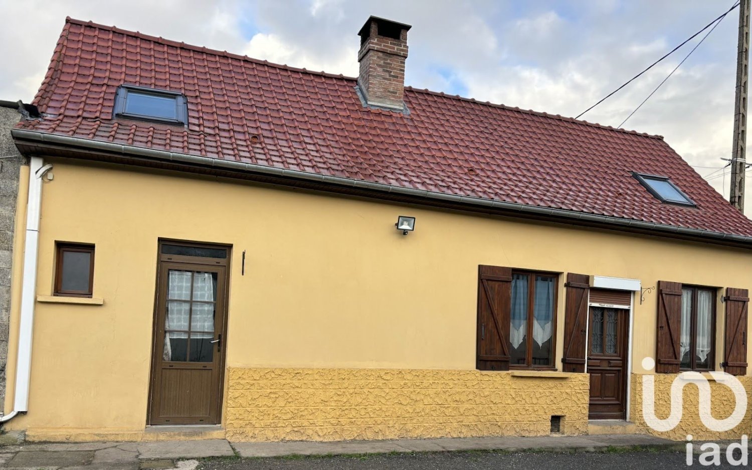 2 Schlafzimmer Haus in Estrees-les-Crecy, France, Nr. 47431