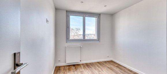 2 bedrooms Apartment in Le Perreux-sur-Marne, France No. 129112 5