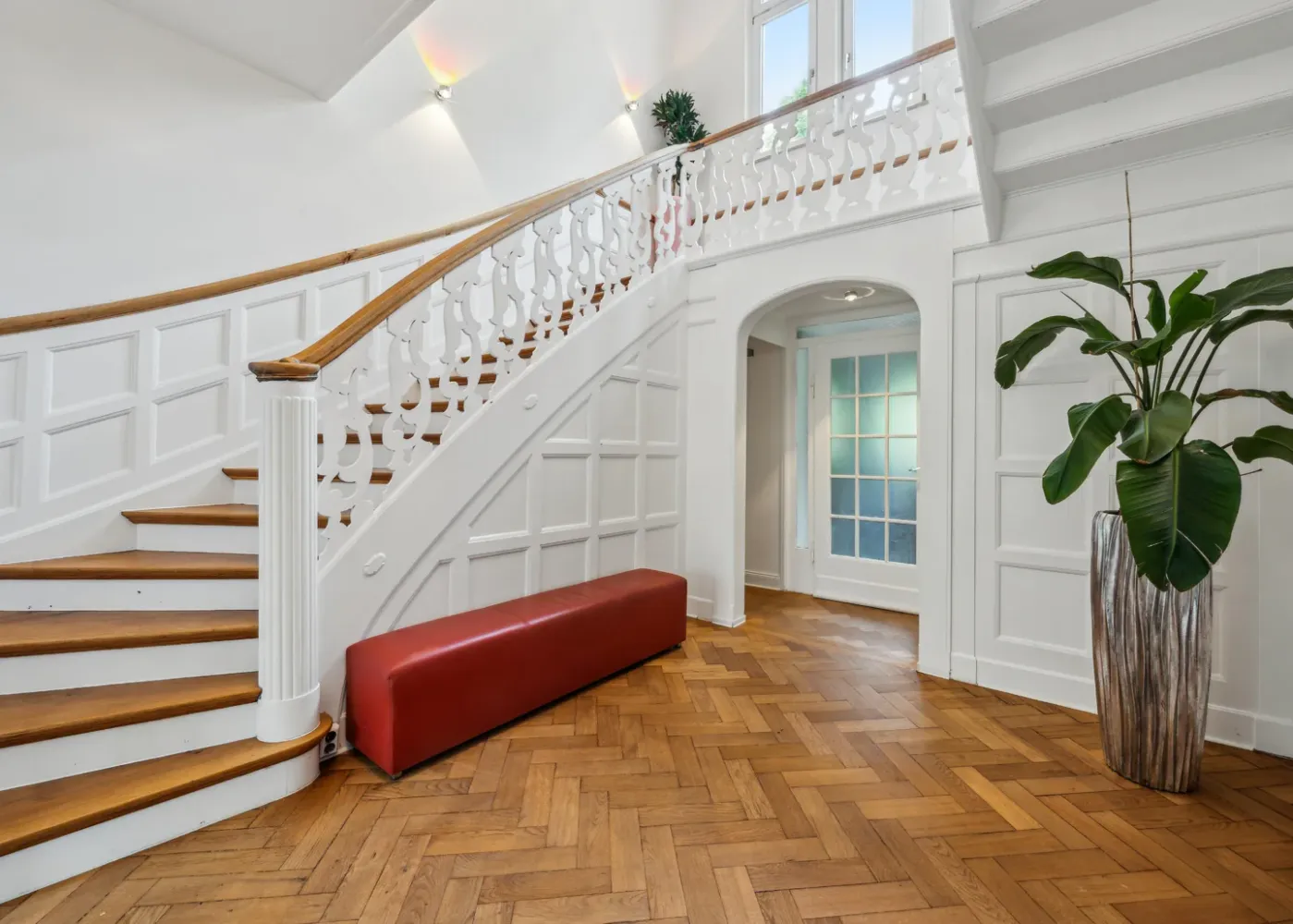 Villa de 8 habitaciónes en Braunschweig, Germany No. 272221