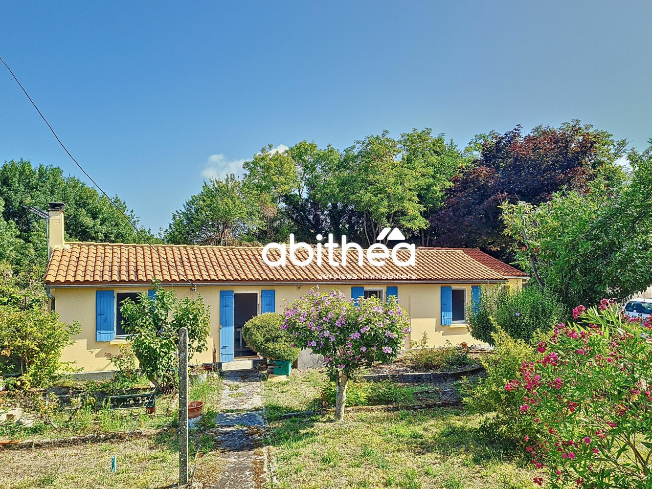 Casa de 2 dormitorios en Mortagne-sur-Gironde, France No. 282355