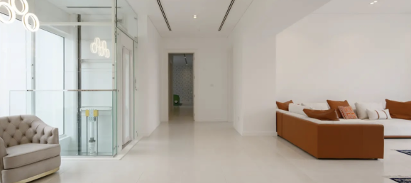 Villa T5 em Dubai, UAE N.º 21102 9