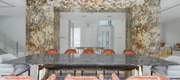 Villa T5 em Dubai, UAE N.º 21102 5