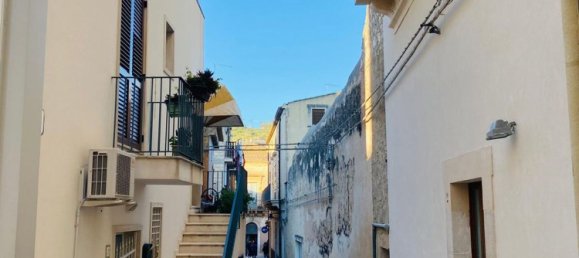 4 rooms House in Ispica, Italy No. 261342 9