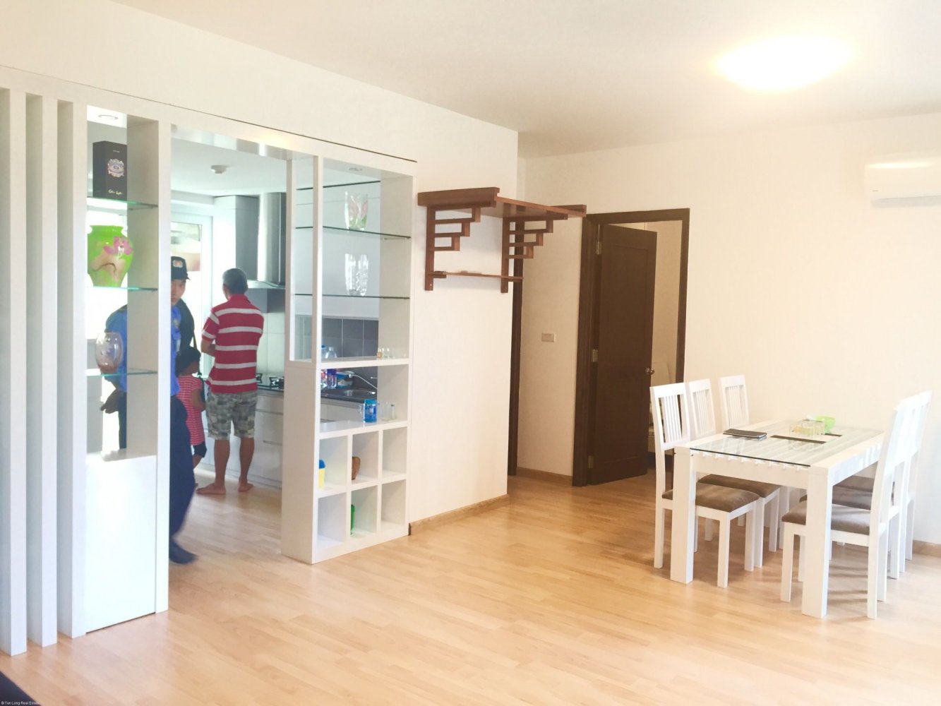 Apartamento de 2 dormitorios en Long Bien, Vietnam No. 4152