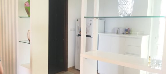 Apartamento de 2 dormitorios en Long Bien, Vietnam No. 4152 5