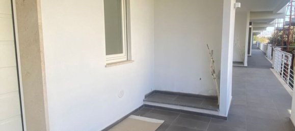 3 rooms Apartment in Anzio, Italy No. 72396 8