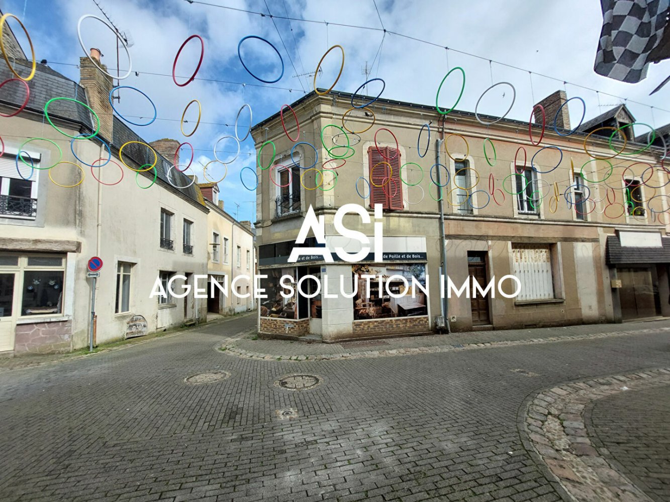 2 bedrooms House in Fresnay-sur-Sarthe, France No. 110634