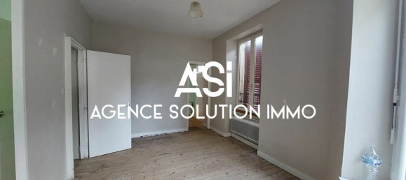 2 bedrooms House in Fresnay-sur-Sarthe, France No. 110634 7