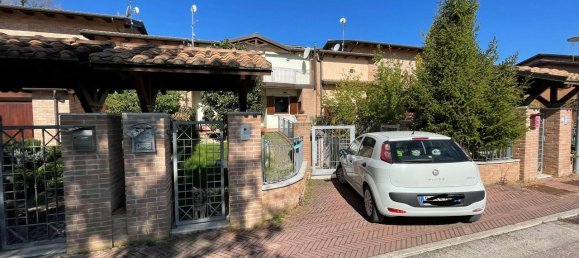 Casa de 6 divisões em Marsciano, Italy N.º 105700 17