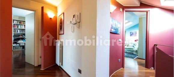 4 bedrooms Penthouse in Varese, Italy No. 163429 11