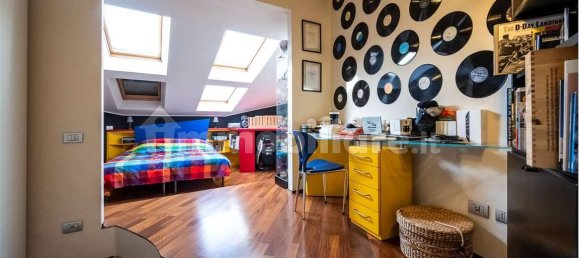 4 bedrooms Penthouse in Varese, Italy No. 163429 15
