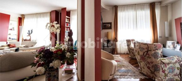 4 bedrooms Penthouse in Varese, Italy No. 163429 26