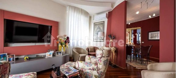 4 bedrooms Penthouse in Varese, Italy No. 163429 28