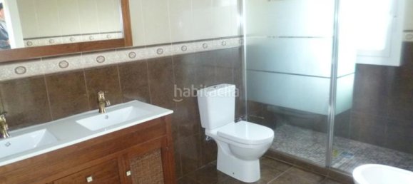 5 bedrooms House in La Regia, Spain No. 128865 8