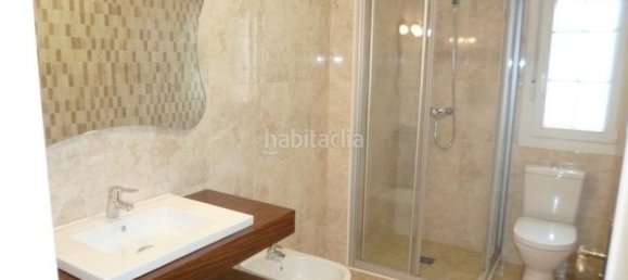 5 bedrooms House in La Regia, Spain No. 128865 10