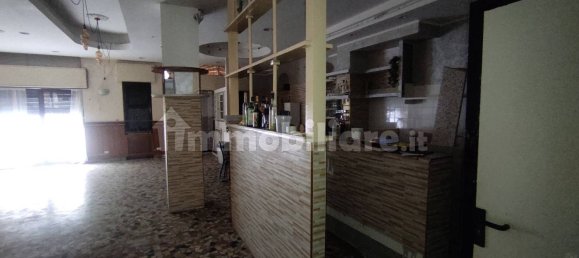 1-salle Propriété commerciale à Milan, Italy No. 378635 2