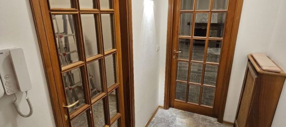 4 rooms Apartment in L'Aquila, Italy No. 299496 5