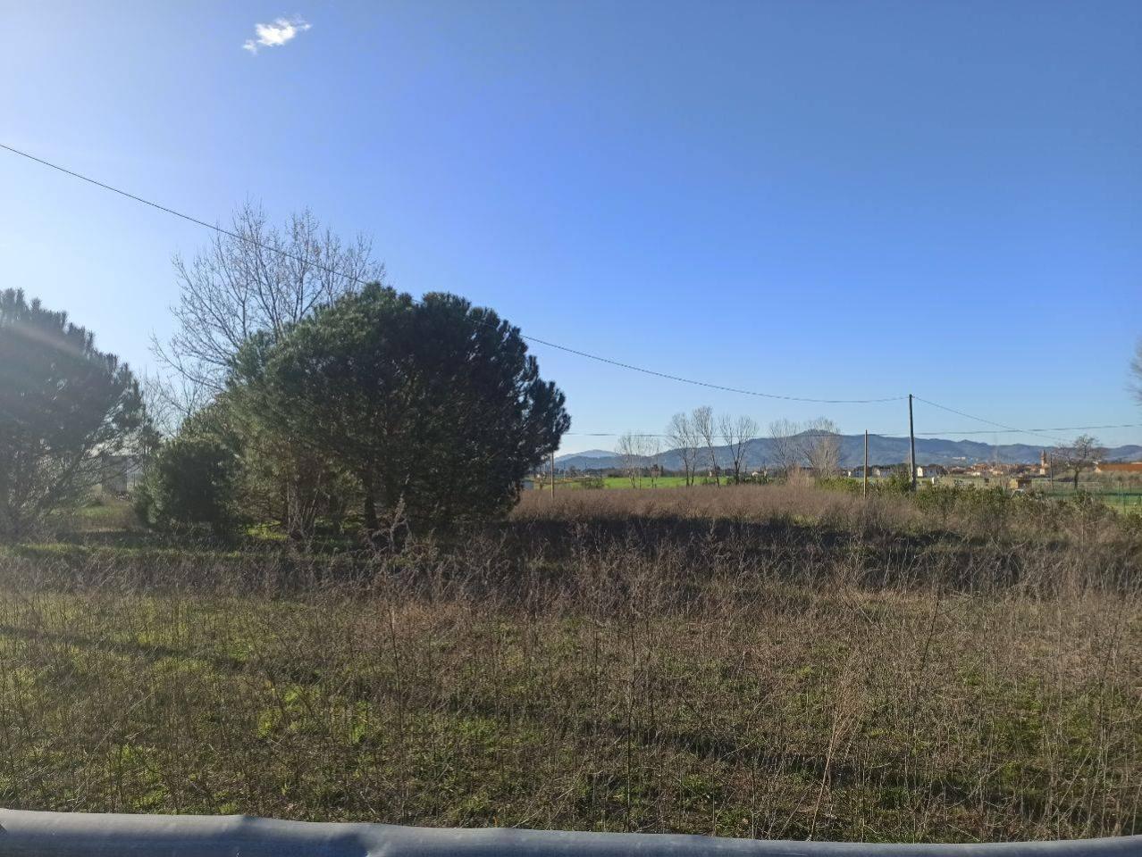 Terreno en Castiglione del Lago, Italy 16229 m² No. 119729