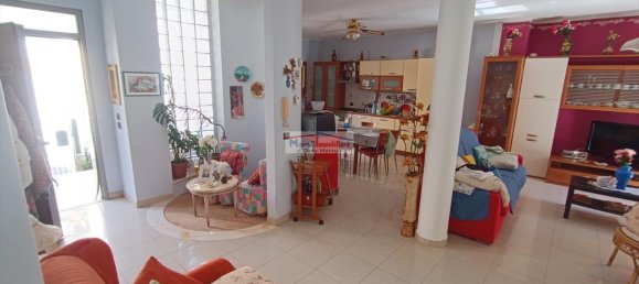 8-salle Maison à Cassano delle Murge, Italy No. 143157 16