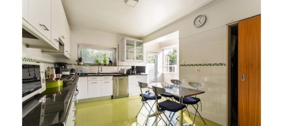 4 bedrooms Villa in Cascais, Portugal No. 183086 10