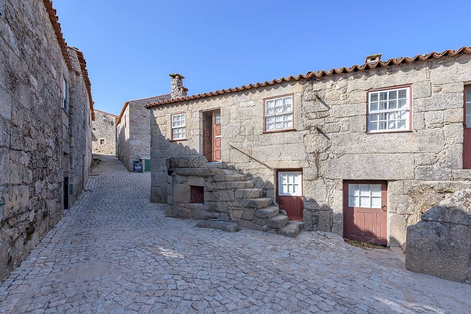 2 bedrooms House in Sabugal, Portugal No. 309900