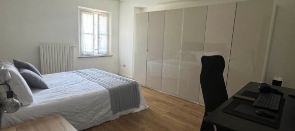 2 Schlafzimmer Wohnung in Reggio Emilia, Italy, Nr. 312226 5