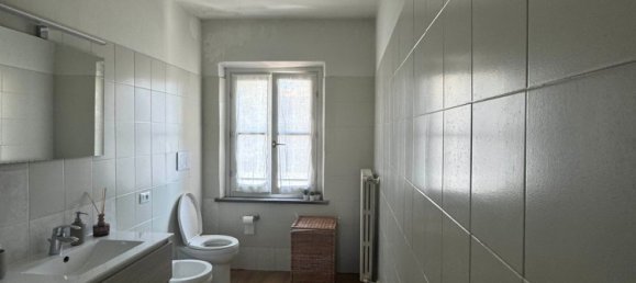 2 Schlafzimmer Wohnung in Reggio Emilia, Italy, Nr. 312226 7