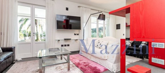 8 rooms Villa in Forte dei Marmi, Italy No. 304290 19