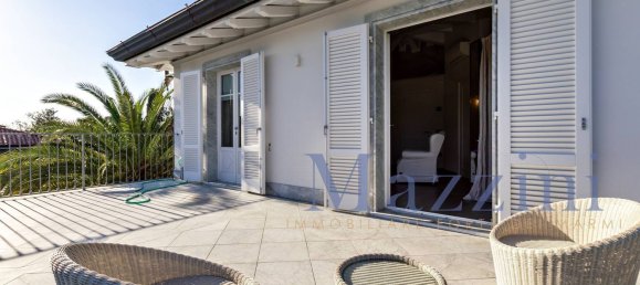 8 rooms Villa in Forte dei Marmi, Italy No. 304290 38