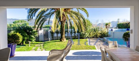 8 rooms Villa in Forte dei Marmi, Italy No. 304290 11