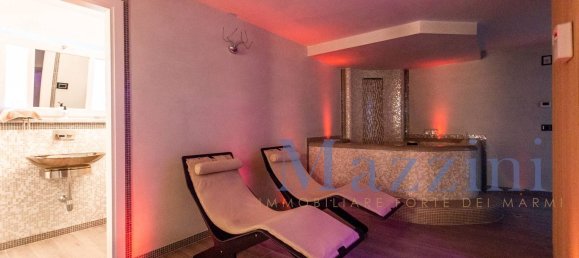 8 rooms Villa in Forte dei Marmi, Italy No. 304290 47