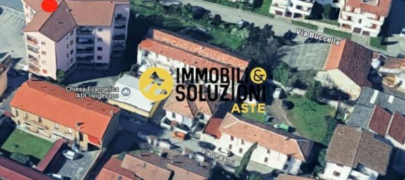 3 rooms Apartment in Vigevano, Italy No. 196889 2