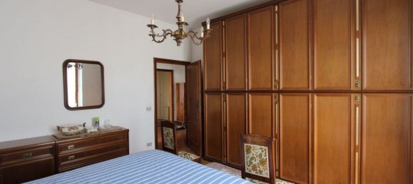5-salle Appartement à Montepulciano, Italy No. 78379 14