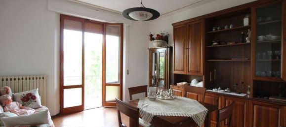 5-salle Appartement à Montepulciano, Italy No. 78379 4